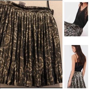 🔥Vintage Christian Dior pleated skirt